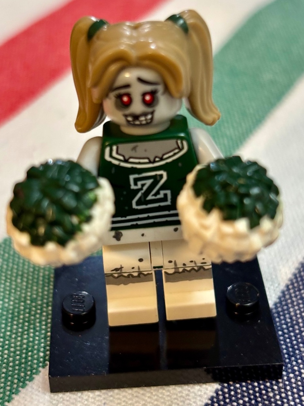 "Zombie Cheerleader" col14-8  LEGO Series 14 with stand & accessories.